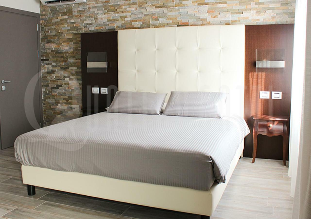 Quattro Gatti Rooms&Suite Verdello ภายนอก รูปภาพ